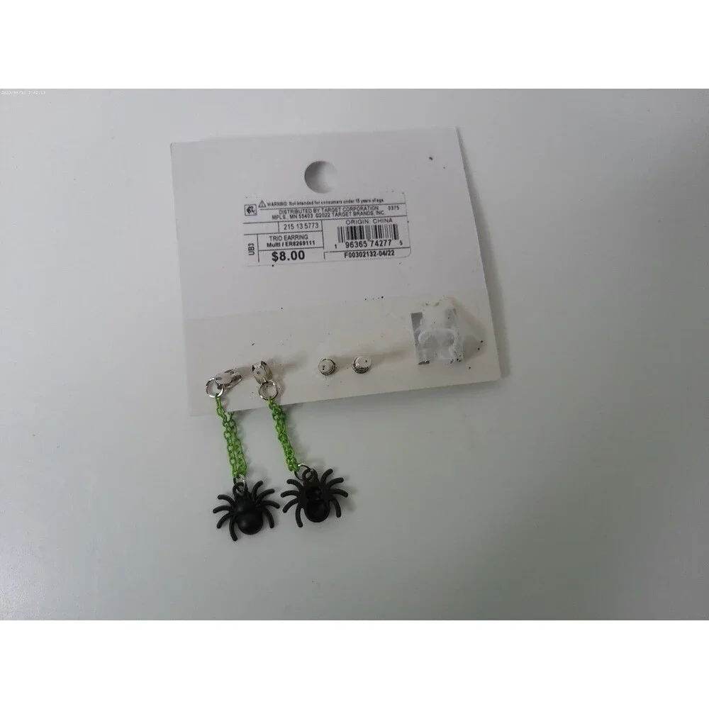 Unbranded trio earing